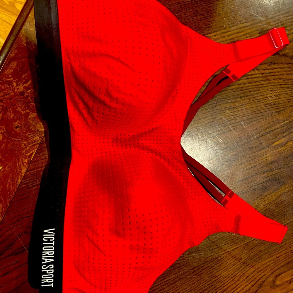 Victoria secret sport bra